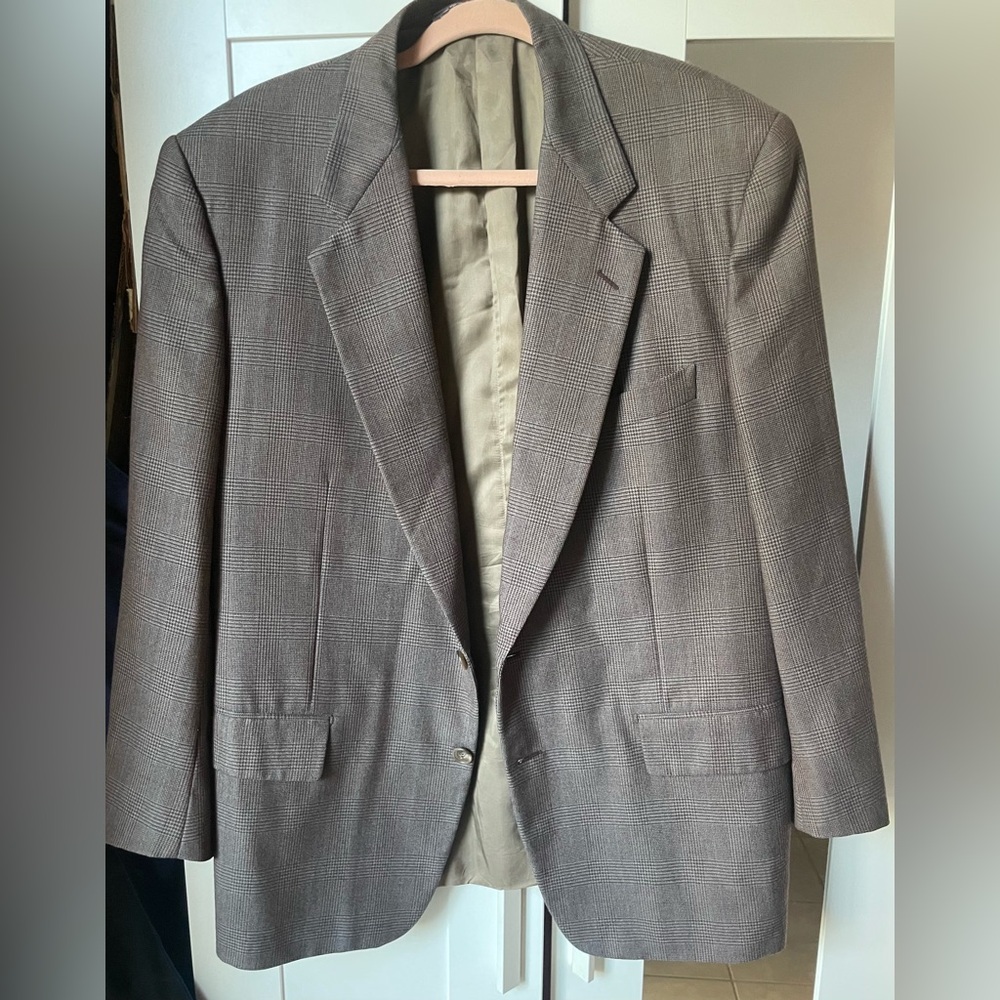 Caraceni Handmade Tailored 100% Virgin Wool Made In Italy Two-Button Closure Sz8